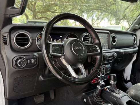 Used 2020 Jeep Wrangler Unlimited Rubicon w/ Quick Order Package 28Y Recon AWD/4WD image 27