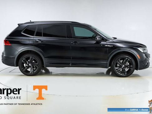 Used 2023 Volkswagen Tiguan SE R-Line FWD image 48