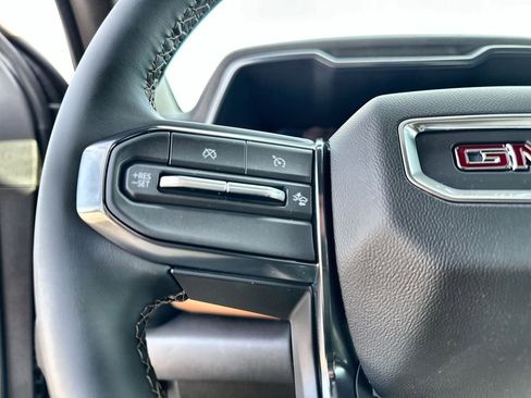 New 2026 GMC Canyon AT4 w/ Nightfall Essentials Package AWD/4WD image 31