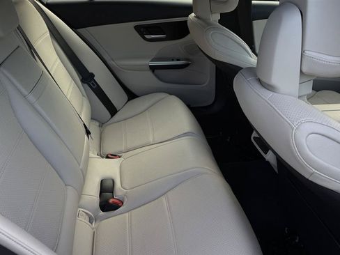 Used 2023 Mercedes-Benz C 300 4MATIC Sedan w/ Exclusive Trim Package image 36