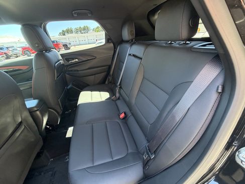 Used 2026 Chevrolet TrailBlazer RS AWD/4WD image 14