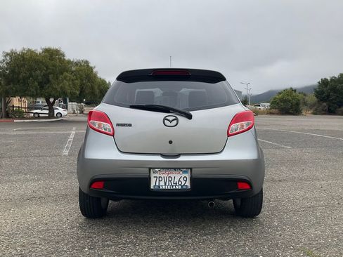 Used 2013 MAZDA MAZDA2 Touring image 79