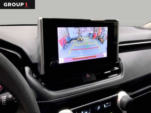 Used 2023 Toyota RAV4 LE AWD/4WD image 27