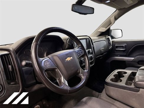 Used 2019 Chevrolet Silverado 1500 LT image 9