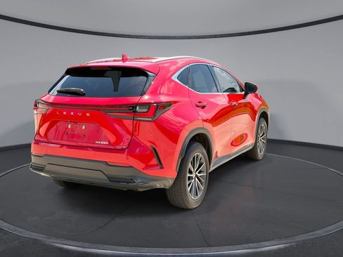 Certified 2024 Lexus NX 250 FWD image 11