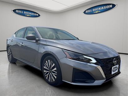 Used 2024 Nissan Altima 2.5 SV