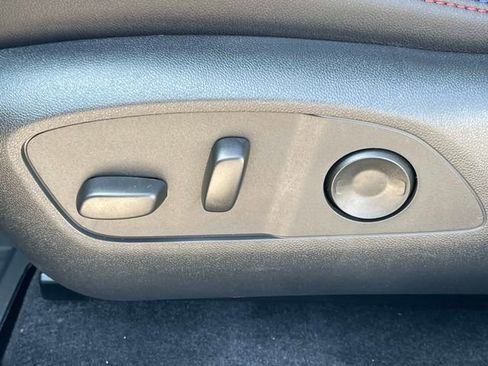 New 2026 Chevrolet Equinox EV RS image 21