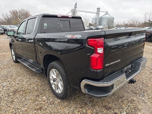 Used 2020 Chevrolet Silverado 1500 LTZ w/ LTZ Premium Package image 3