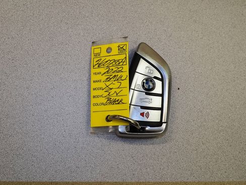 Used 2022 BMW X7 xDrive40i w/ M Sport Package image 42