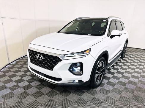 Used 2019 Hyundai Santa Fe Limited image 7
