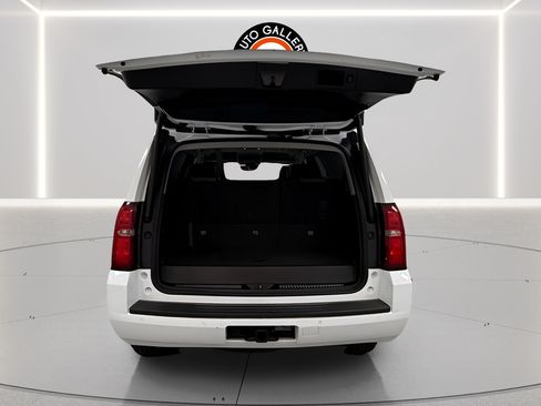 Used 2018 Chevrolet Tahoe LT RWD image 29