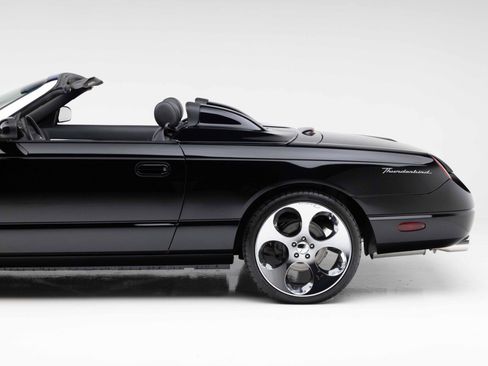 Used 2002 Ford Thunderbird RWD image 35