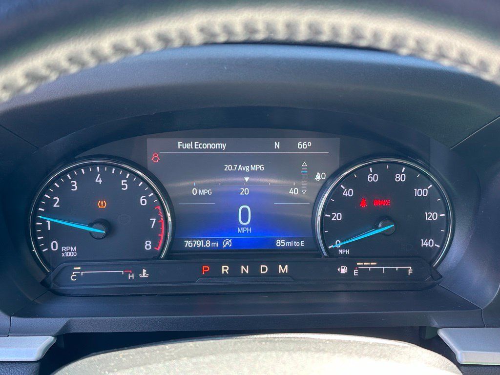 Used 2020 Ford Explorer XLT w/ Equipment Group 202A AWD/4WD image 8