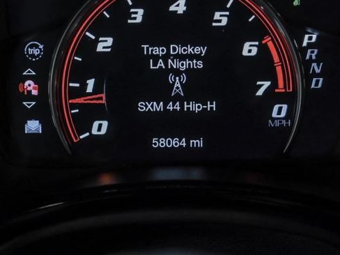Used 2022 Dodge Durango SRT w/ Technology Group AWD/4WD image 21