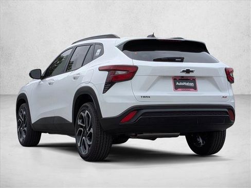New 2026 Chevrolet Trax RS w/ Driver Confidence Package FWD image 6