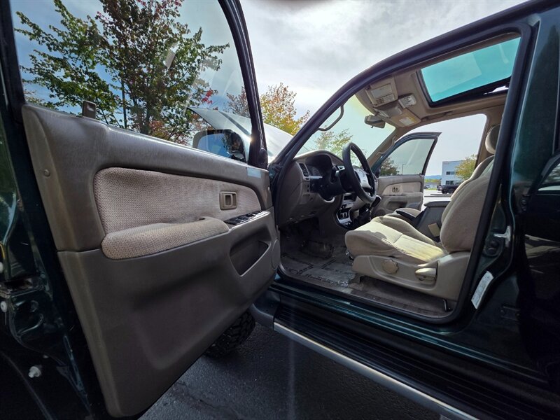 Used 1999 Toyota 4Runner SR5 AWD/4WD image 49