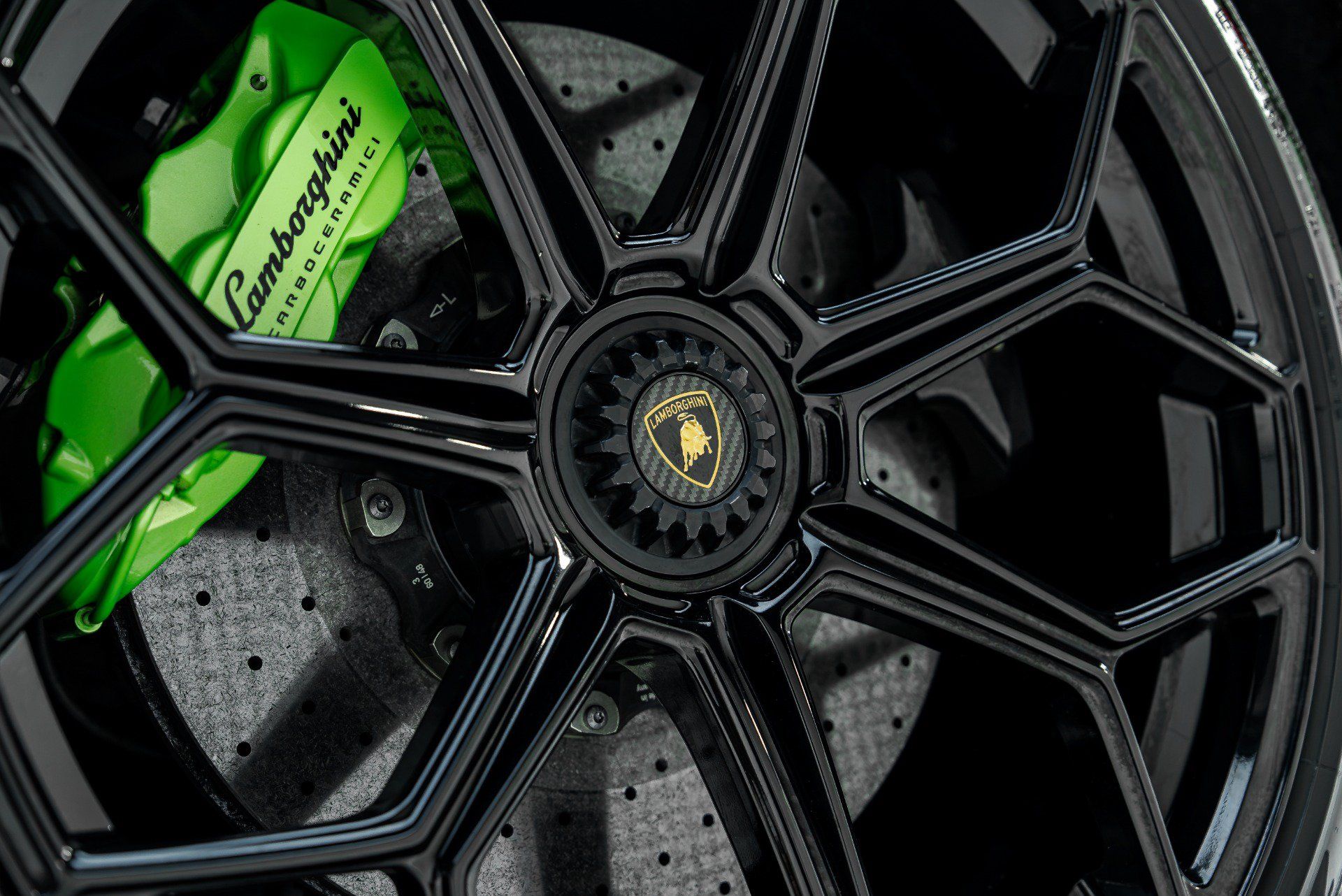 Used 2019 Lamborghini Aventador SVJ AWD/4WD image 63