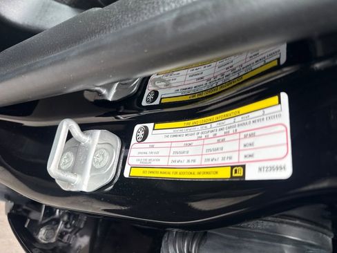 Used 2022 Jeep Compass Limited image 34