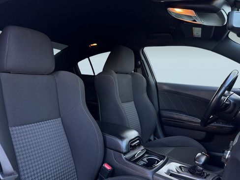 Used 2021 Dodge Charger GT w/ Blacktop Package image 31