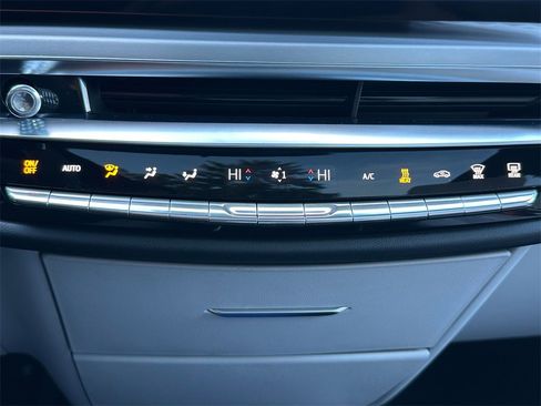 New 2026 Cadillac Lyriq Sport image 29