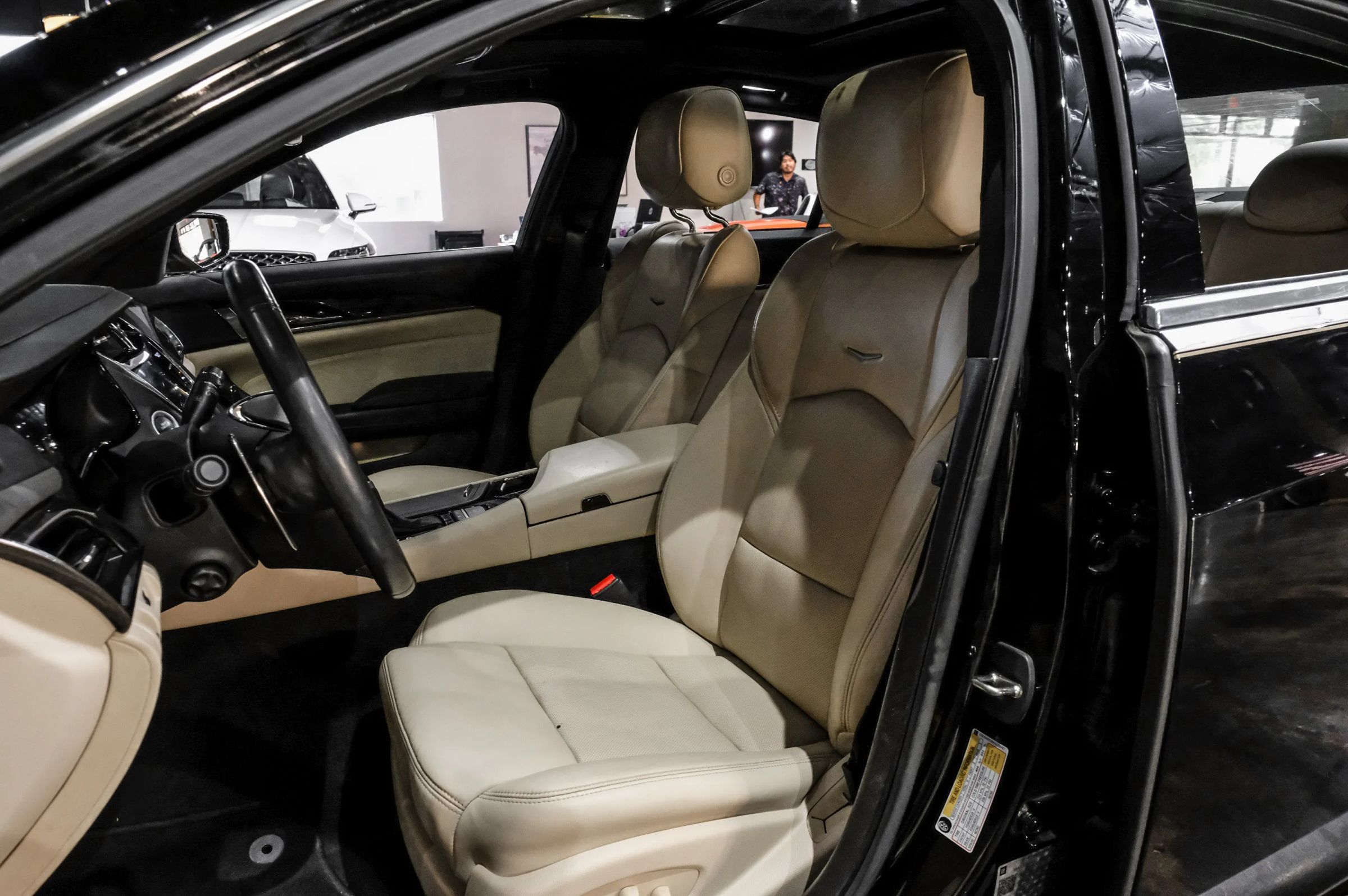 Used 2019 Cadillac CTS Luxury RWD image 35