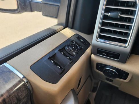 Used 2017 Ford F350 Lariat w/ Chrome Package AWD/4WD image 12