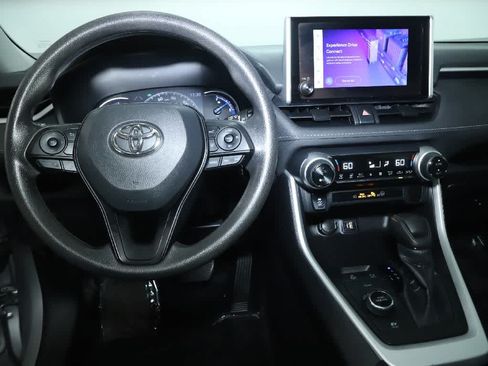 Certified 2024 Toyota RAV4 XLE AWD/4WD image 29