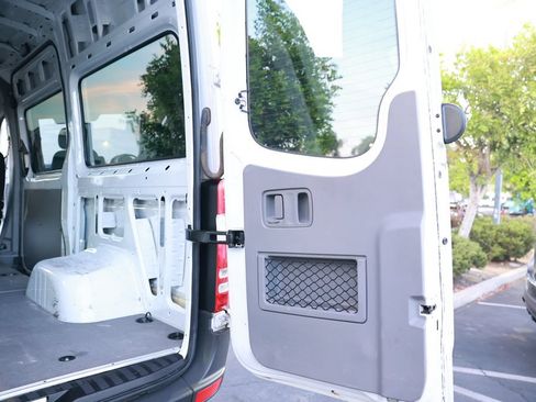 Used 2018 Mercedes-Benz Sprinter 3500 image 34