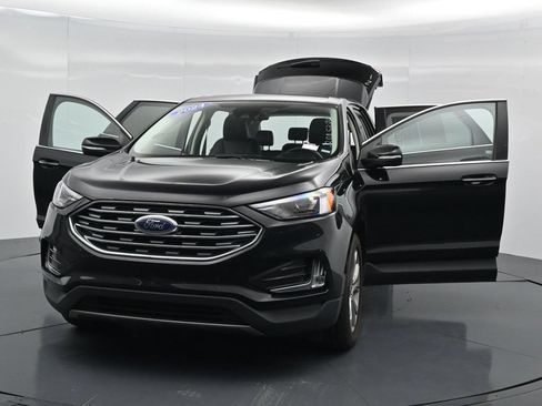 Used 2024 Ford Edge Titanium AWD/4WD image 36