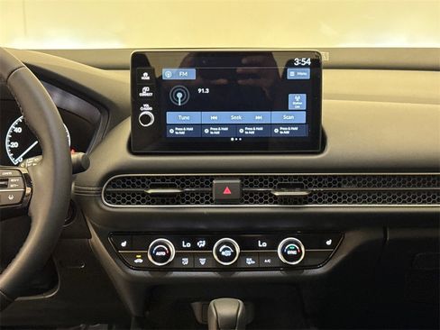 New 2026 Honda HR-V EX-L image 18