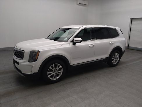 Used 2020 Kia Telluride LX image 2