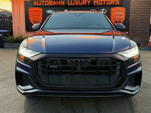 Used 2021 Audi Q8 Prestige w/ Prestige Package AWD/4WD image 2