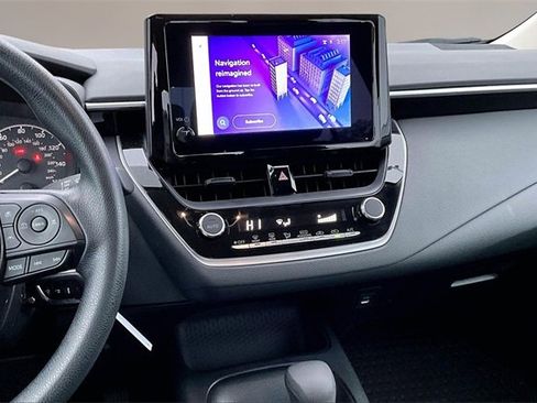 Used 2024 Toyota Corolla LE image 9