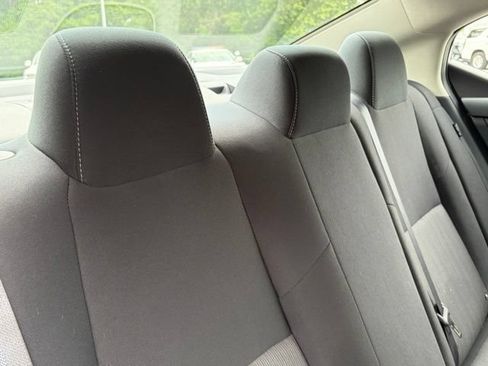 Certified 2024 Nissan Sentra SV FWD image 28
