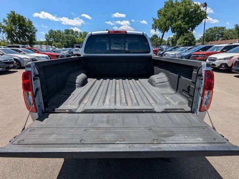 Used 2017 Nissan Frontier SV AWD/4WD image 25