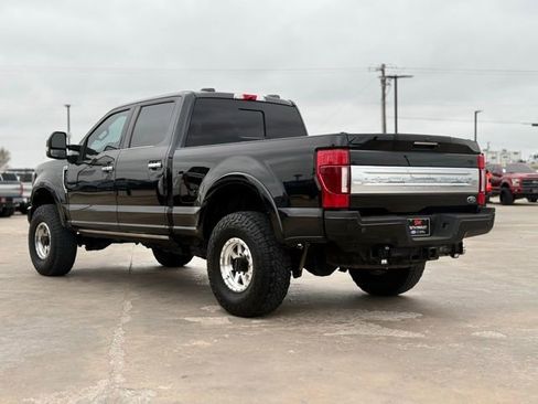 Used 2022 Ford F250 Platinum w/ Tremor Off-Road Package image 5