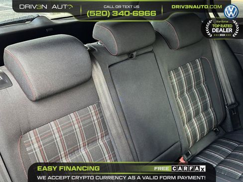 Used 2010 Volkswagen GTI 4-Door FWD image 15