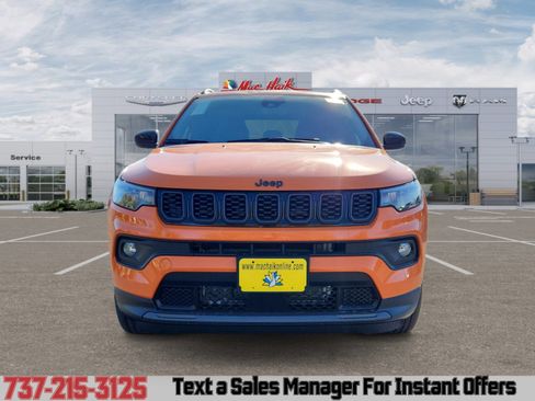 New 2026 Jeep Compass Latitude image 8