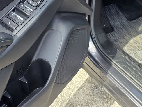 Certified 2024 Subaru Ascent Premium w/ Convenience Package image 16