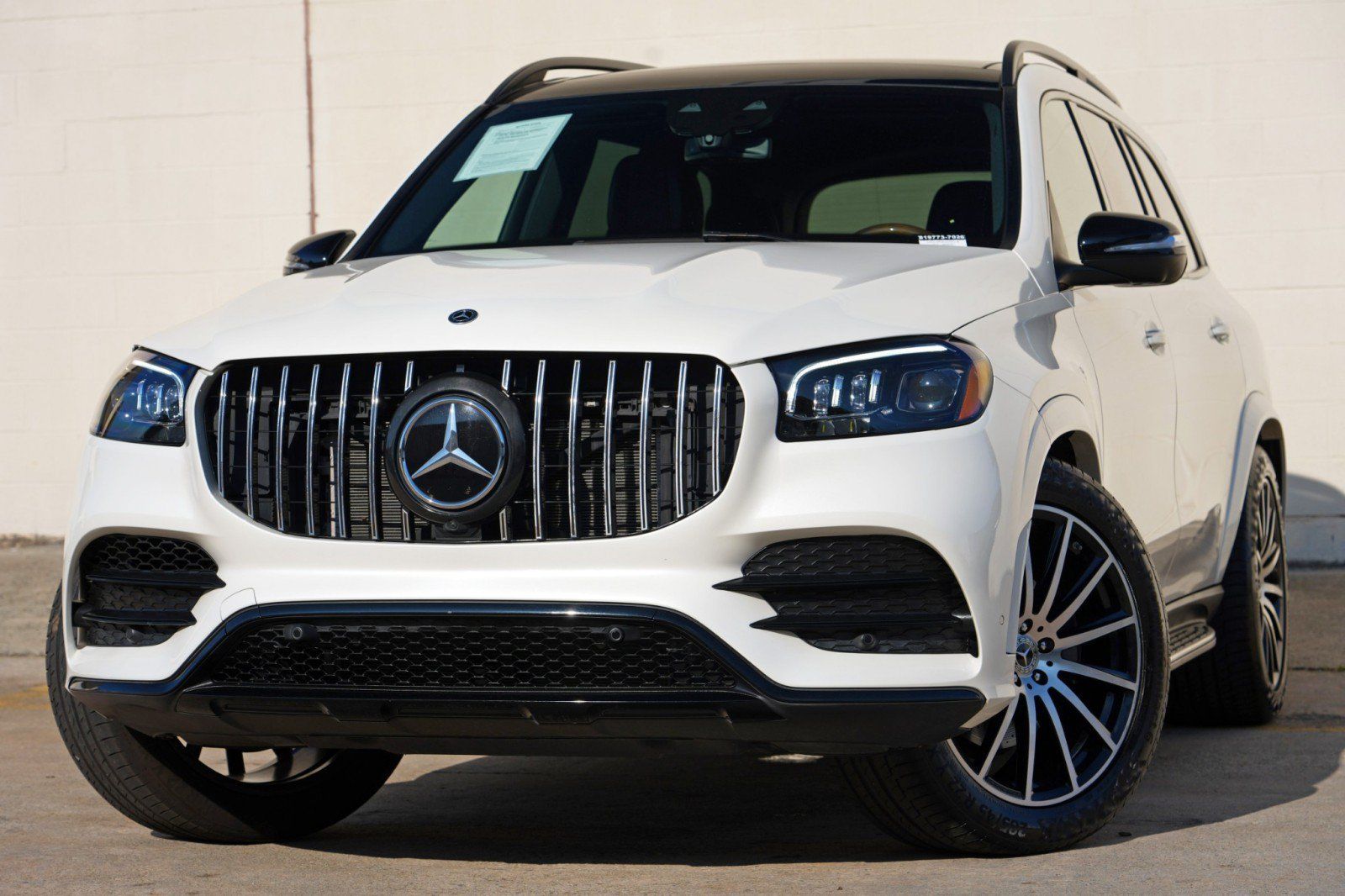 Used 2022 Mercedes-Benz GLS 580 4MATIC image 3