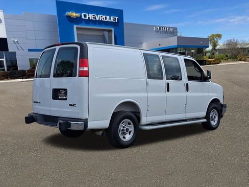 Used 2025 GMC Savana 2500 w/ Driver Convenience Package RWD image 26