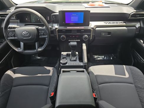 Used 2024 Toyota Tacoma SR5 AWD/4WD image 9