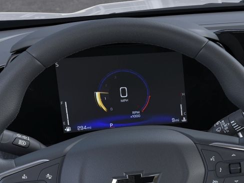 New 2026 Chevrolet Trax ACTIV w/ Sunroof Package FWD image 42