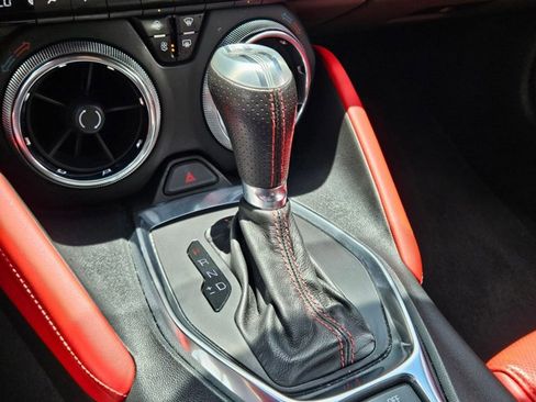 Used 2019 Chevrolet Camaro SS RWD image 11