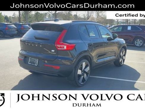 Certified 2023 Volvo XC40 Recharge Ultimate image 8