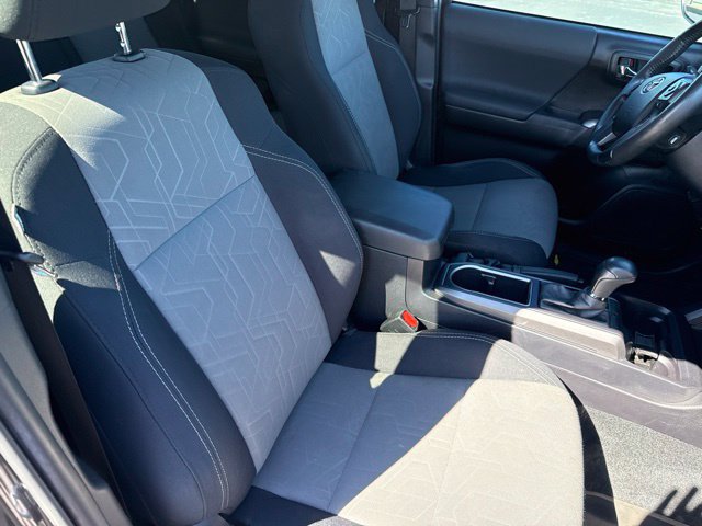 Used 2021 Toyota Tacoma TRD Sport RWD image 17