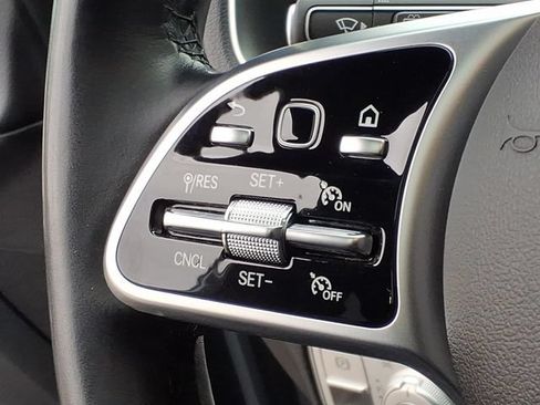 Used 2022 Mercedes-Benz GLE 350 image 9
