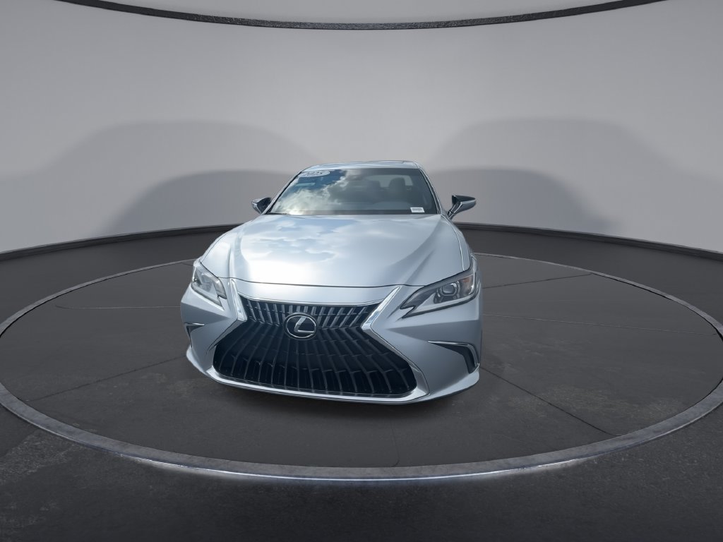 Used 2025 Lexus ES 350 w/ Premium Package FWD image 4