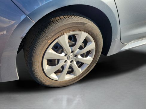 Used 2024 Toyota Corolla LE FWD image 20