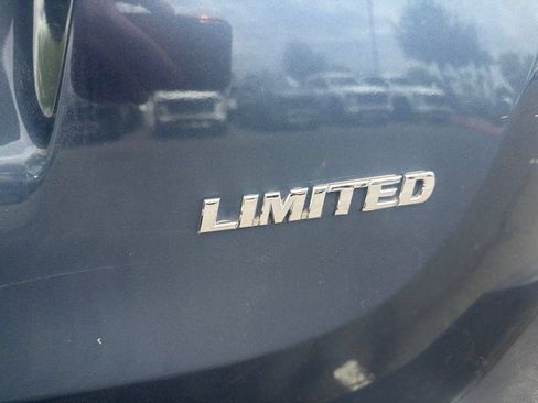 Used 2014 Toyota RAV4 Limited FWD image 8